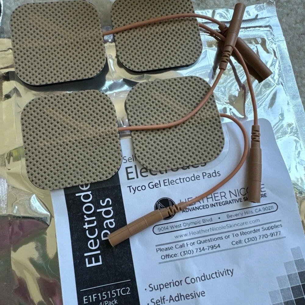 Neurotris PICO Toner Device & Accessories Most Advanced Body & Face Sculptor - Picture 3 of 11